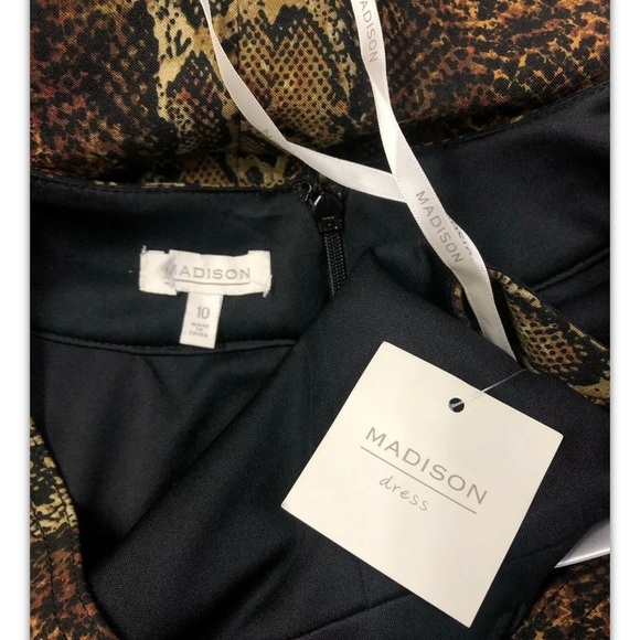 Madison Womans Dress Size 10 Sheath V Neck Sleeveless Animal Print Snake NWT - Picture 3 of 10